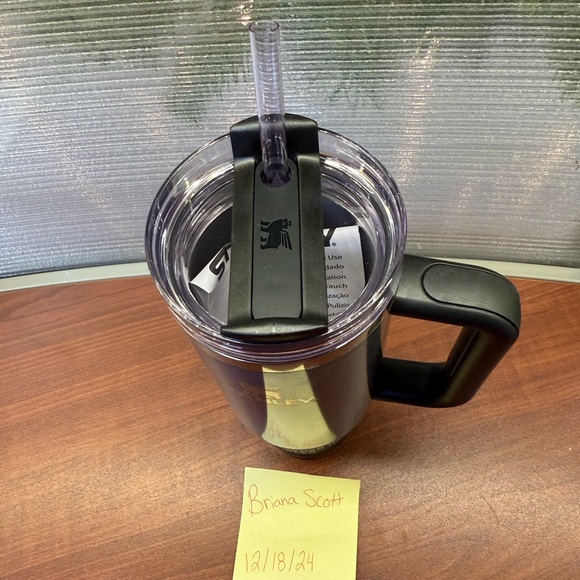 Stanley Quencher H2.0 Tumbler - Black - Picture 3 of 6